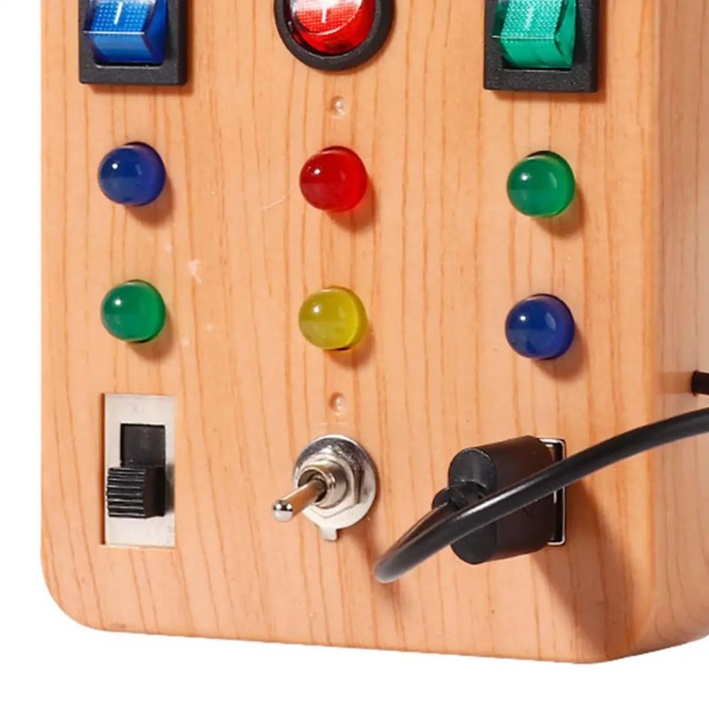 Montessori Toddler Busy Board  - Electronics Repair Workshop recension och pris